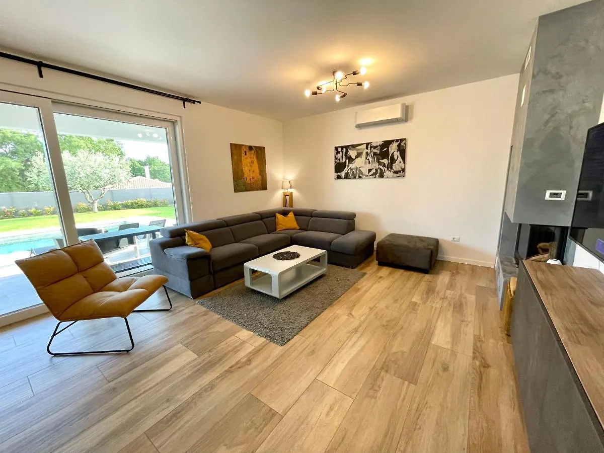 Villa Gina Porec Nova Vas