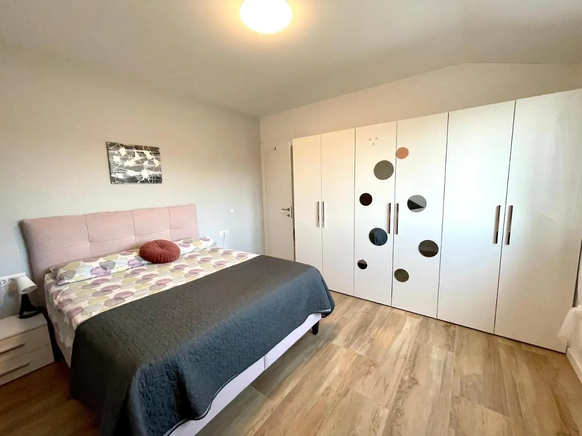 Villa Gina Porec Nova Vas