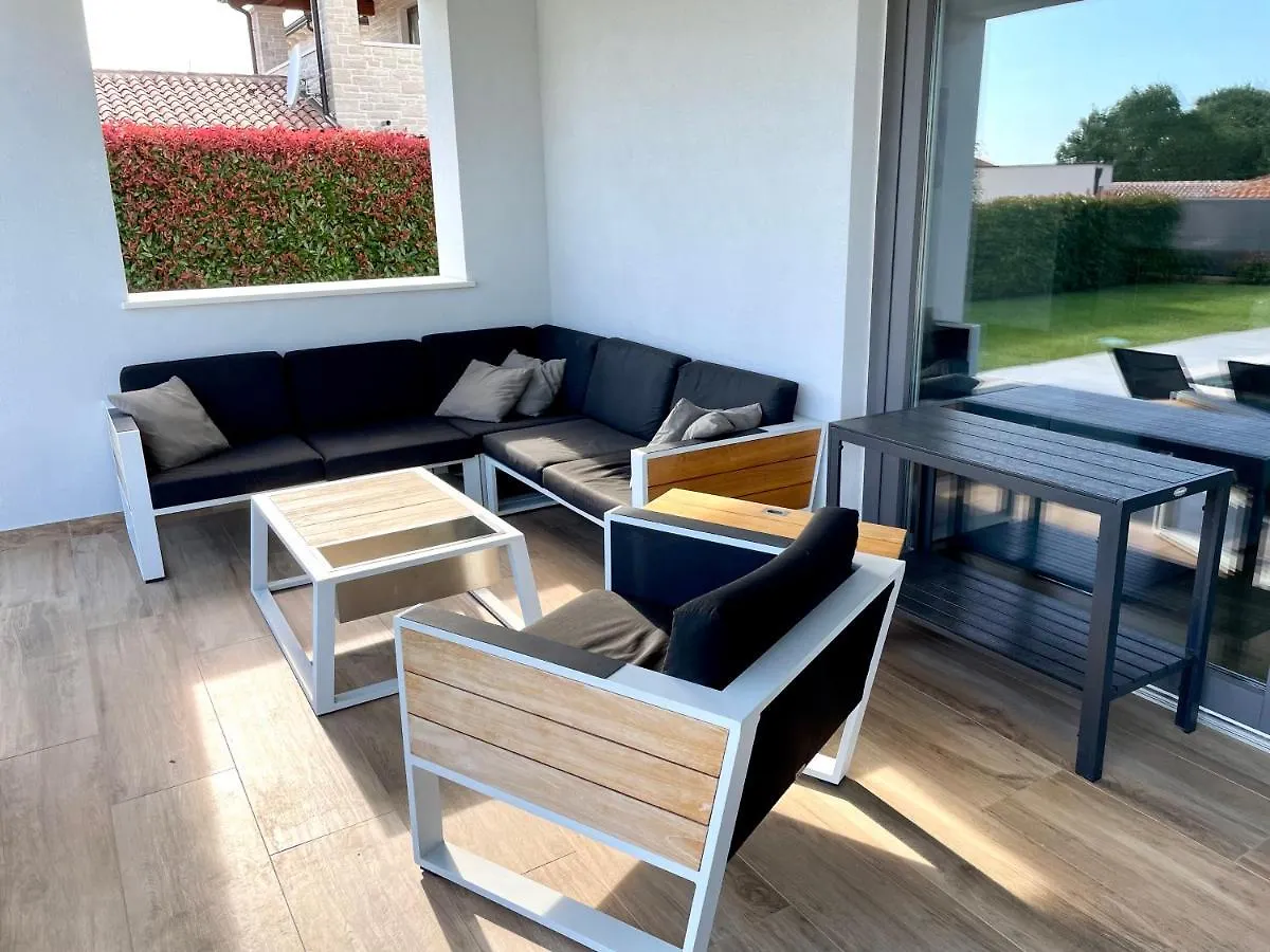 Villa Gina Porec Nova Vas